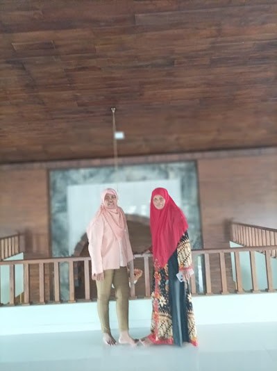 Pengasuh Ponpes Tamrinut Thullab